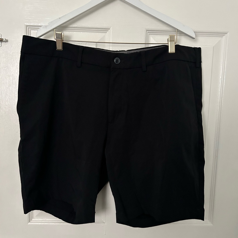Express Black Flat-Front Men's Shorts